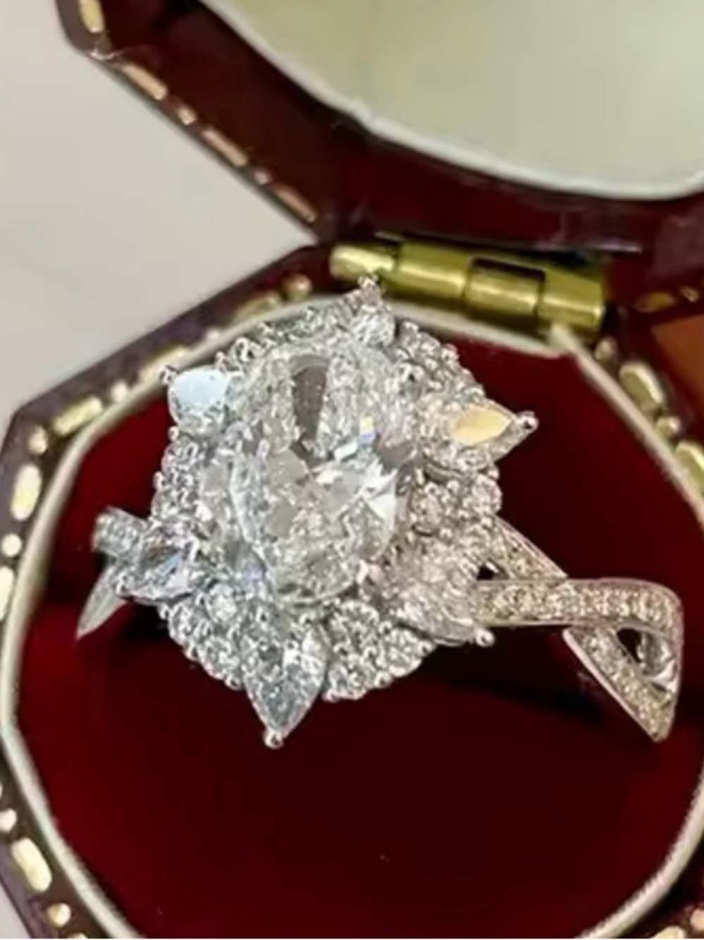 NWT-1CT SS Oval 3AAA CZ  Vintage Halo, Twisted Pavé Band Engagement Ring.